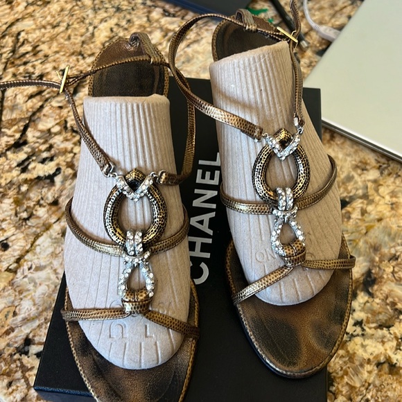 Giuseppe Zanotti Vicini Gold with Crystal Rhinestones Sandals. Sz 11 - Picture 4 of 12